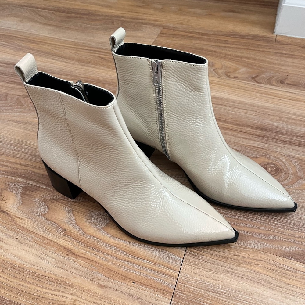 Like New - Everlane Boss Boot in Ivory